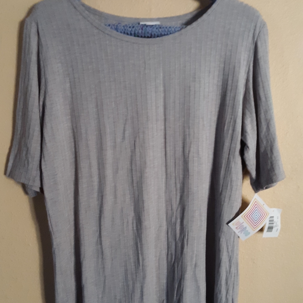 Gray Top